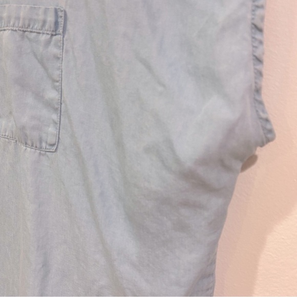 Torrid chambray button down - Picture 5 of 11